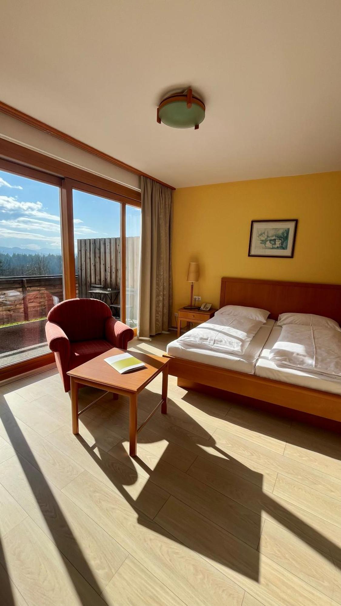Hotel Garni Am Seggauberg Лейбниц Экстерьер фото